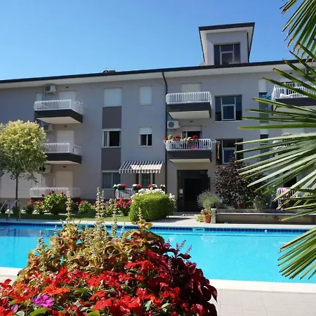 Belvilla By Oyo In Caorle Ve Holiday home *